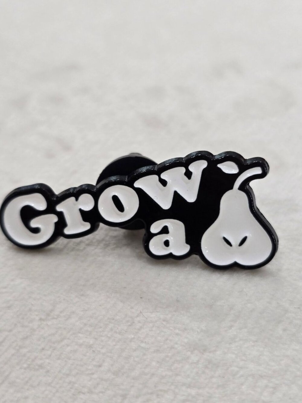 Artisan Grow A Pear Pun Funny Sarcastic Adult Joke Quote Enamel Pin Badge NWT